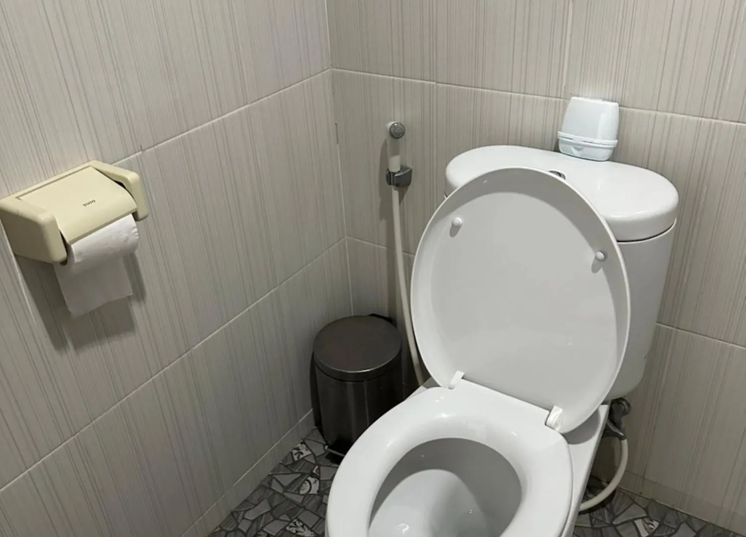 ليجيان New Mekar Jaya Hotel